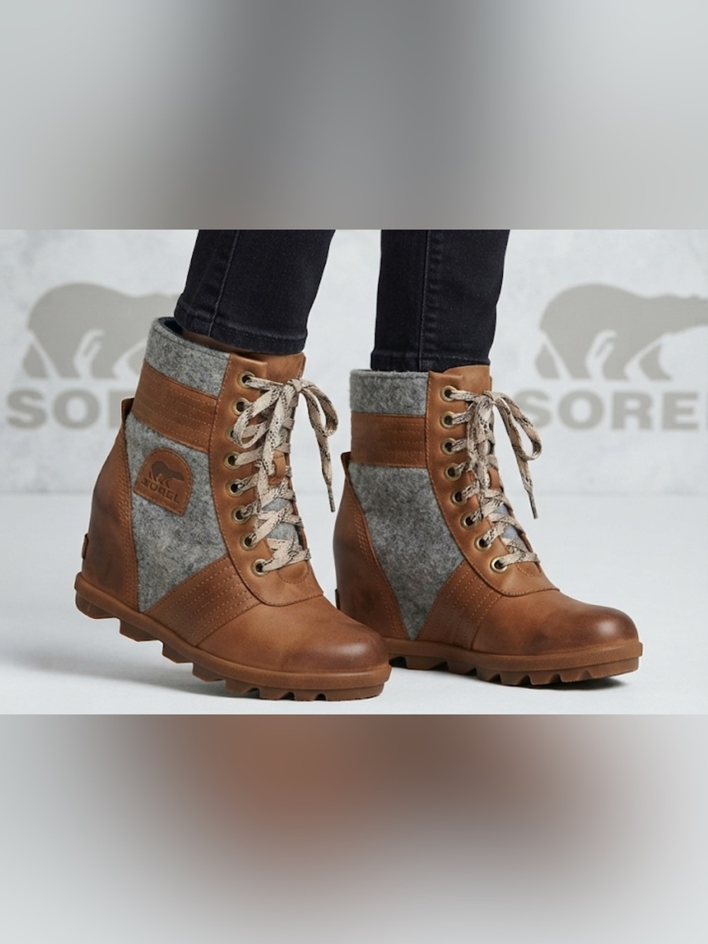 Authentic Sorel designer waterproof leather wedge lace up wedge boots sz 7